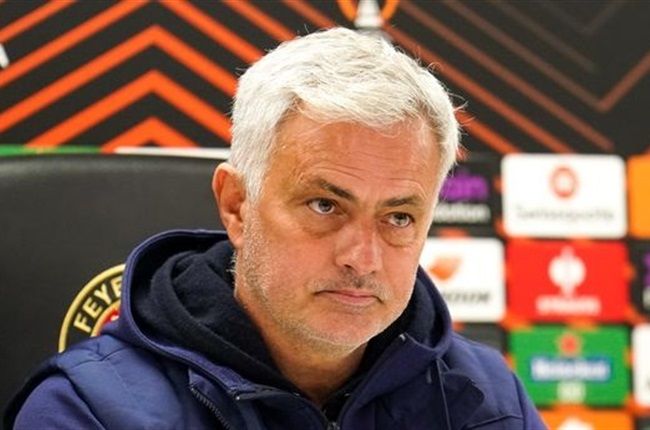Mourinho Opens Door To Roma Exit Amid PSG Links