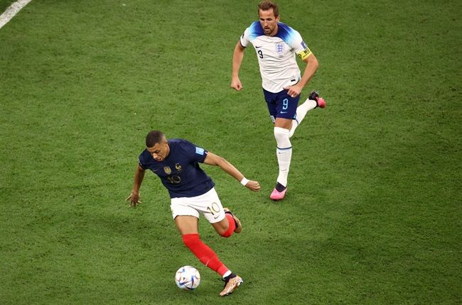 Real Madrid Chiefs 'Undecided' Between Kane & Mbappe