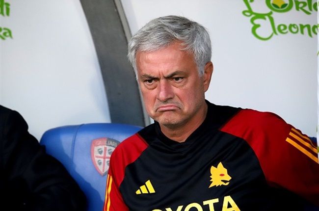 Mourinho Decides Against New Signing After Fans Protest