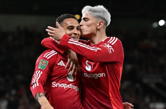Man Utd Star Issues 'Stern' Ultimatum Amid Chelsea Interest
