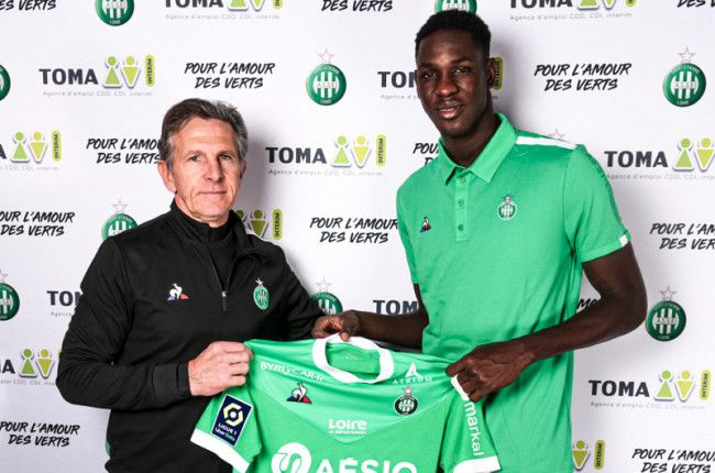Senegalese Keeper Assessing Options, PSL In The Mix 