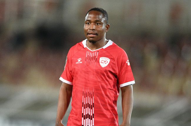 Tinkler Warns Makgalwa To Step Up His Game