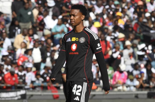 Pirates Coach Defends Radiopane Amid Striker Debate
