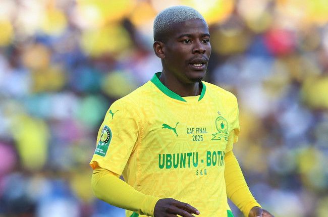 Maema Unveiled At New Club After Downs Exit